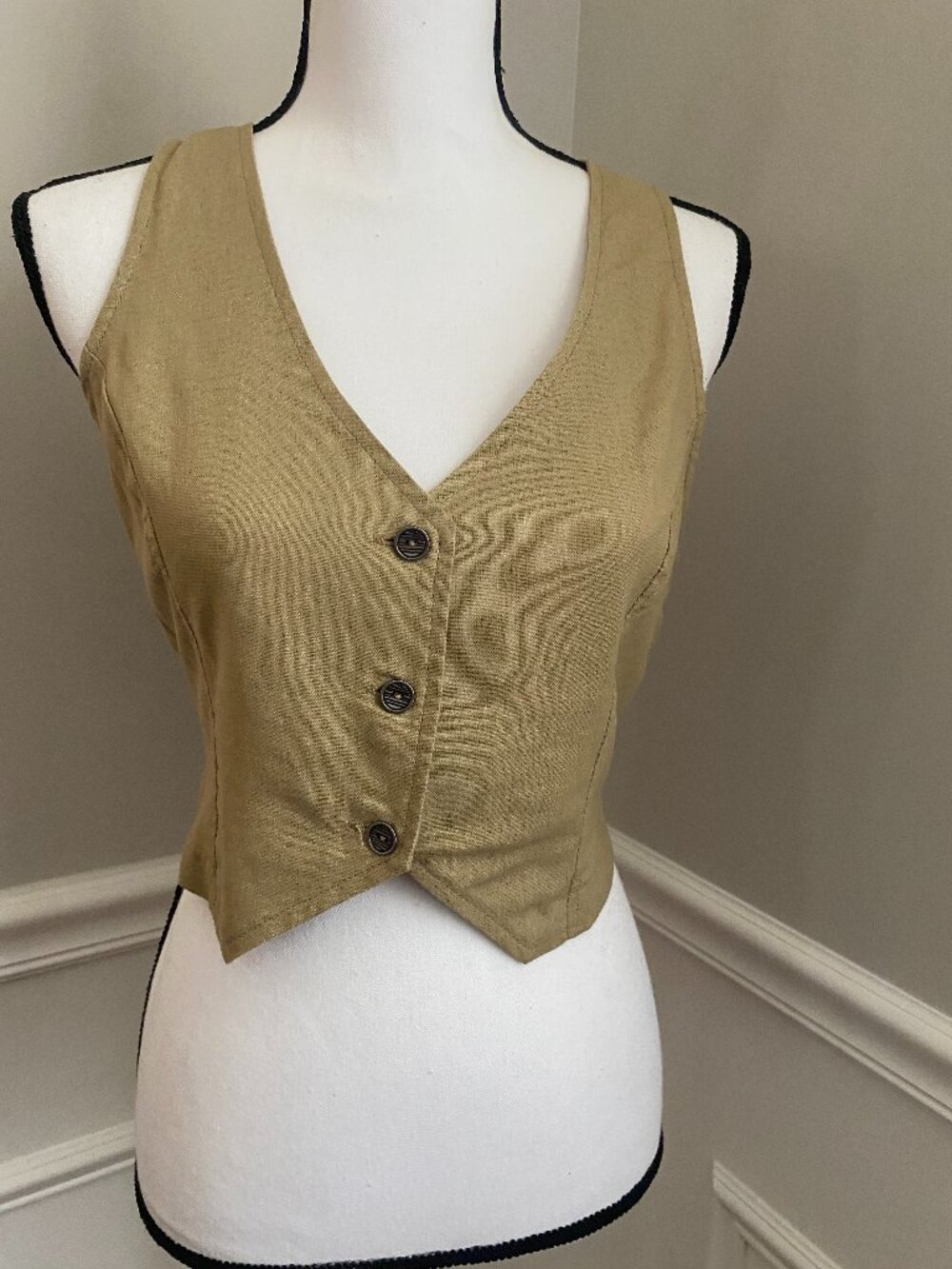 Forever 21 Button up Vest  Size Medium